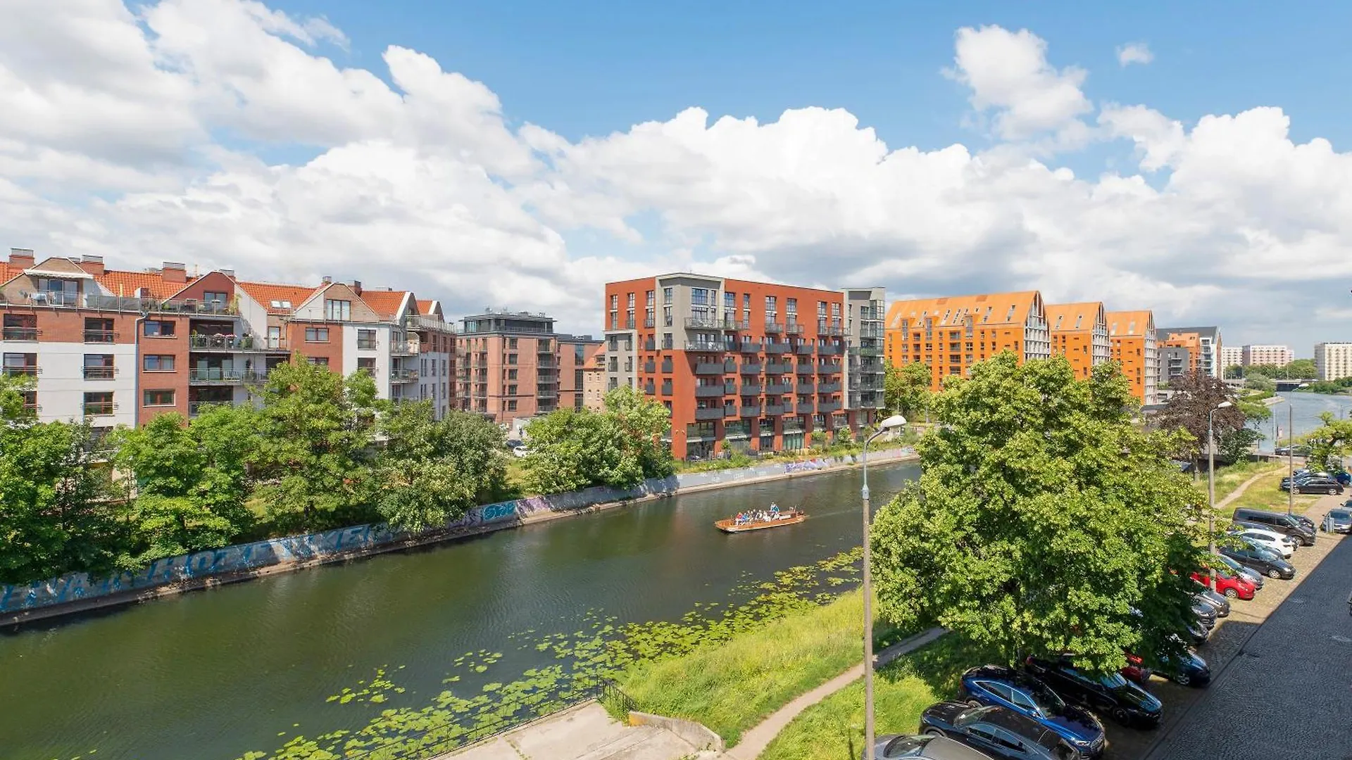 Lion Apartments - Artistic Old Town Gdansk With River View